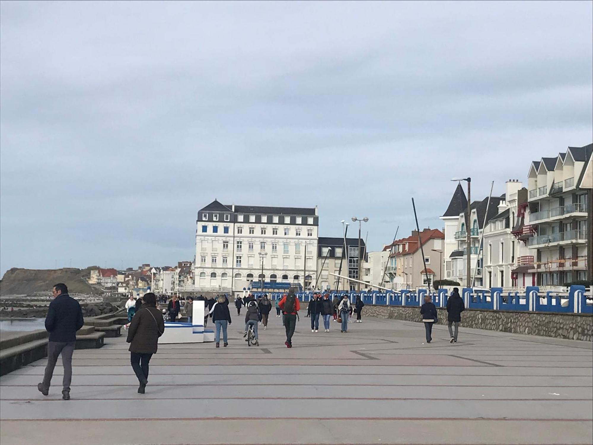 Une Jolie Vue - Appt 2 Pieces Vue Mer Balcon Sud Wimereux Eksteriør bilde